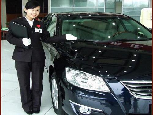 六方位繞車介紹法 汽車銷售實戰寶典